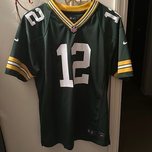XL in big kids Aaron Rodgers Jersey.